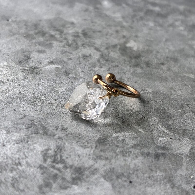 水晶（クォーツ）の天然石アクセサリー